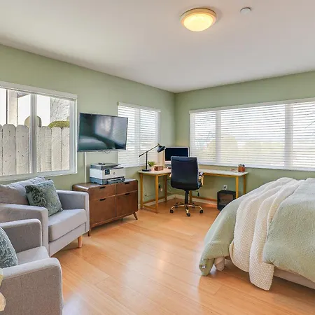 Charming Santa Cruz Studio With Private Hot Tub